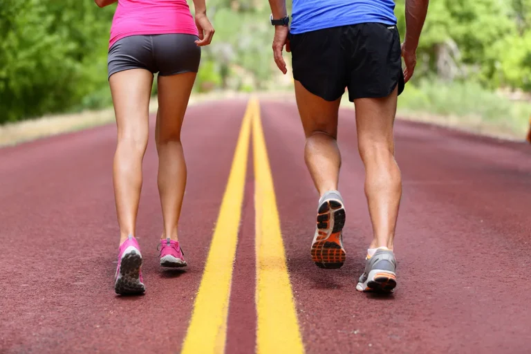 Courir avec son partenaire : motivation et résultats garantis !